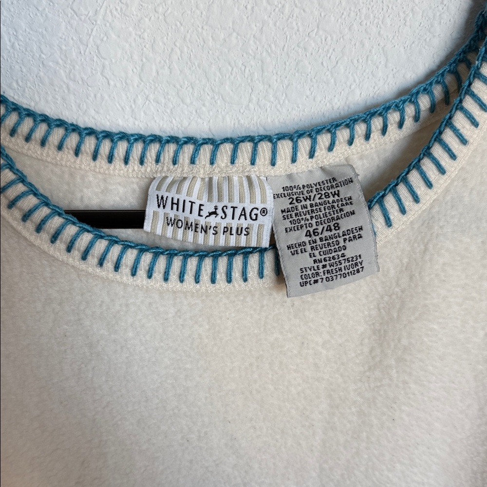 White Stag Cream Sweater with Winter Scene - Picture 2 of 11